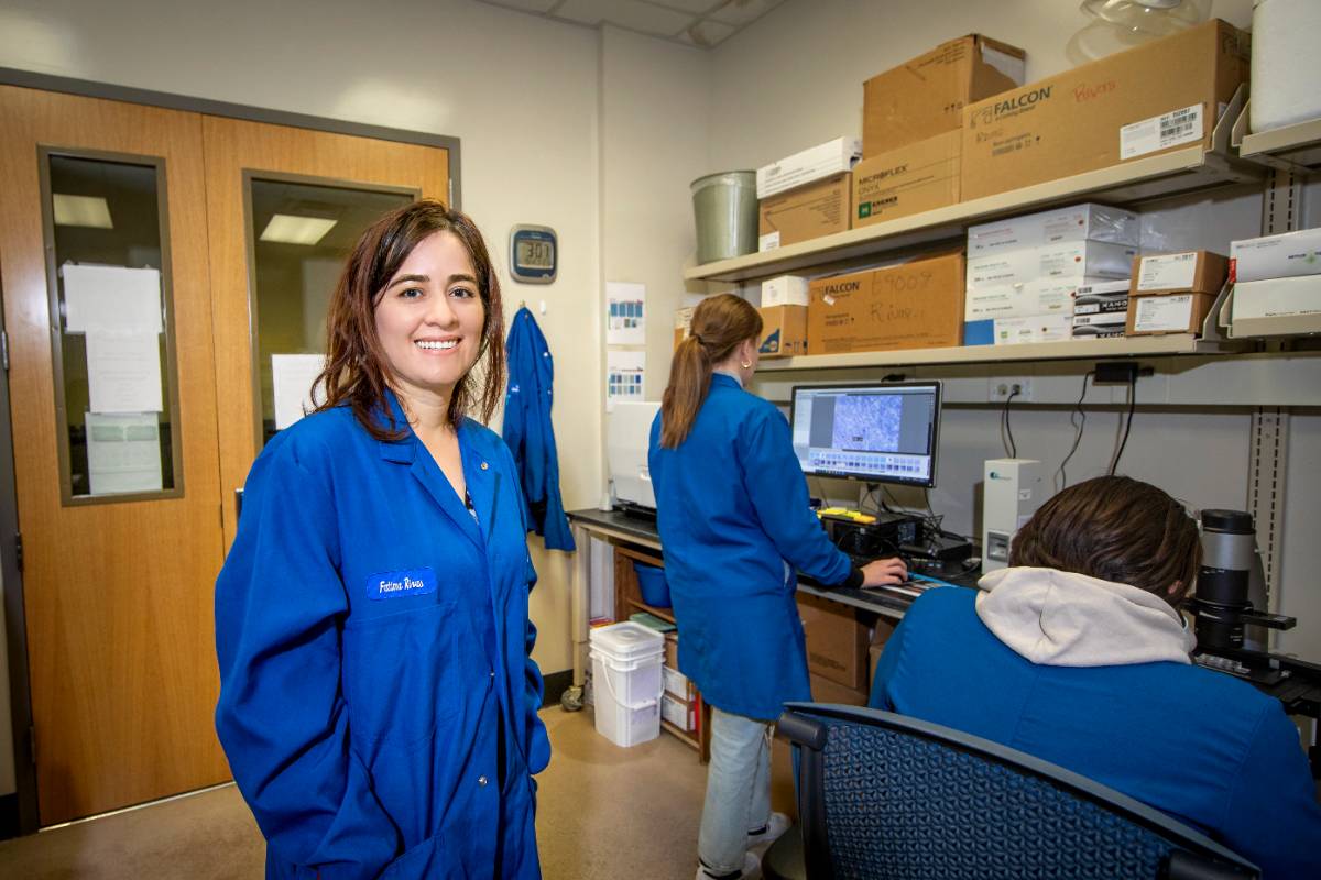 fatima rivas lab